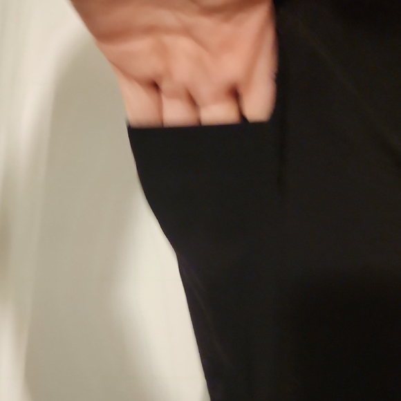 HALARA Black High-Waist Leggings - Picture 3 of 5